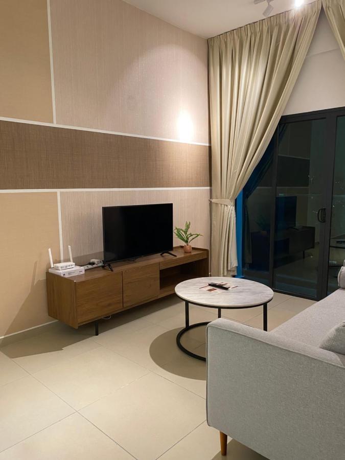 Reizz Residence By Leo Suites 쿠알라룸푸르 외부 사진